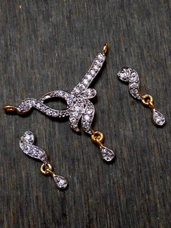 CZ Pendant With Earrings